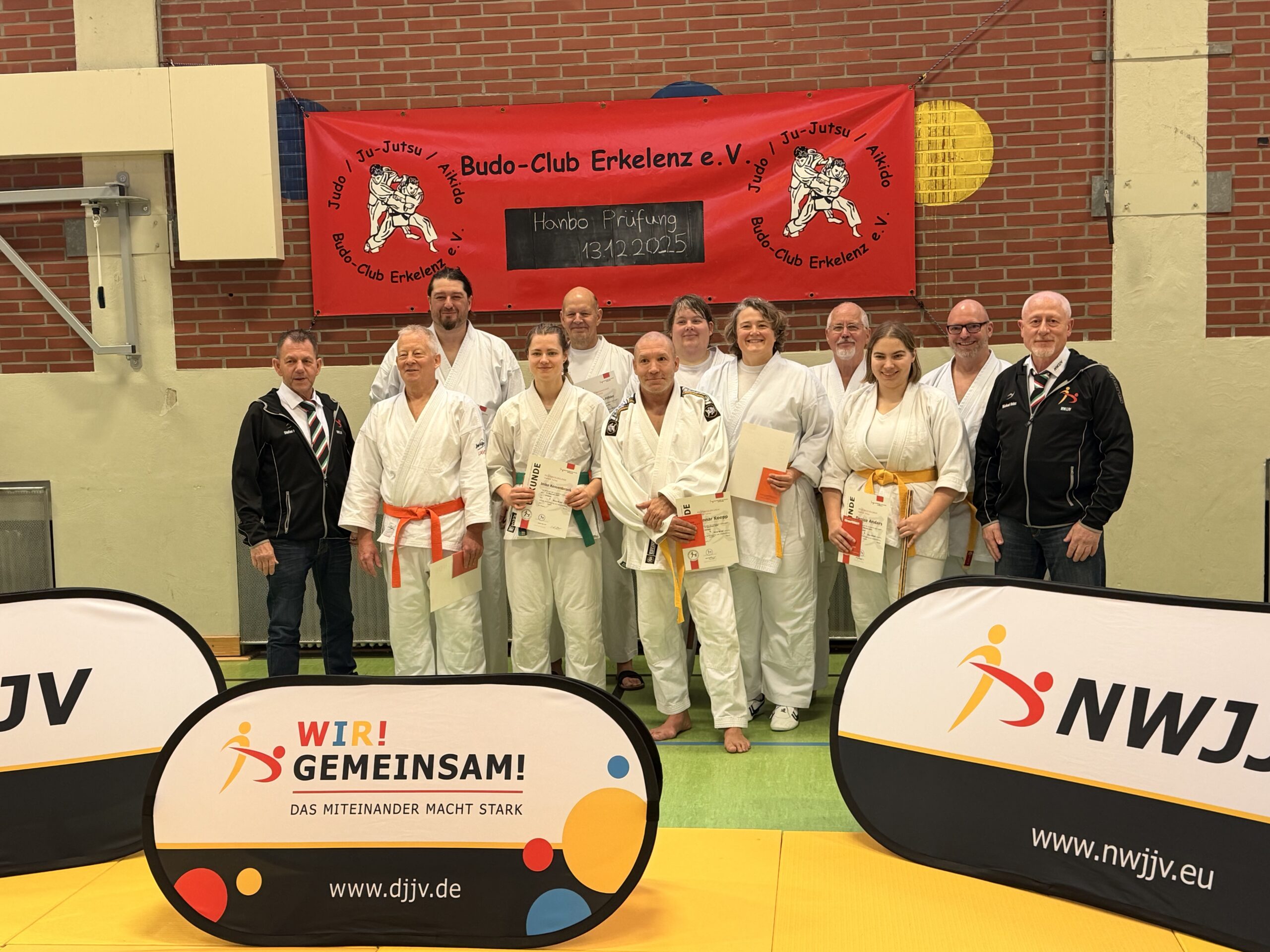 Landesprüfung im Hanbo-Jutsu erfolgreich im Budo-Club Erkelenz durchgeführt
