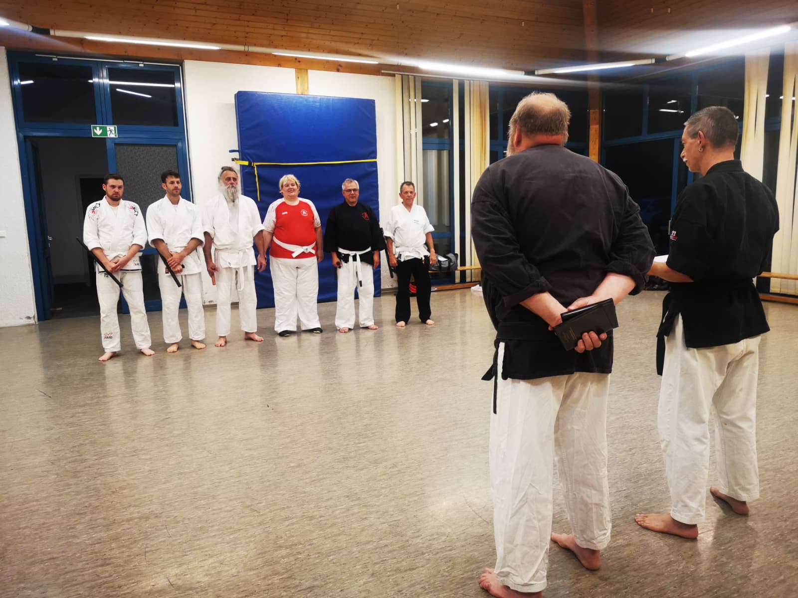 Erfolgreiche Tonfa-Jutsu-Prüfung – drei neue Graduierungen für den Budo-Club Erkelenz